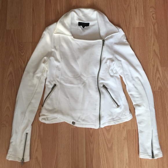 White zip up jacket