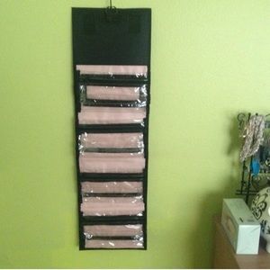 *Brand NEW* Make-up Travel Bag