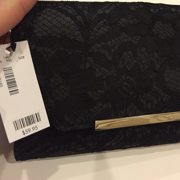 NWT! Limited black lace clutch w/ gold bar - Picture 4 of 4
