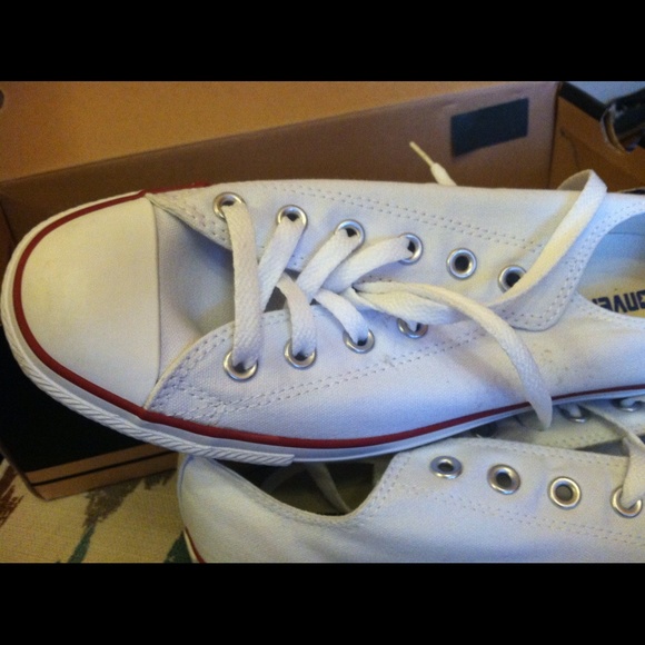 White converse