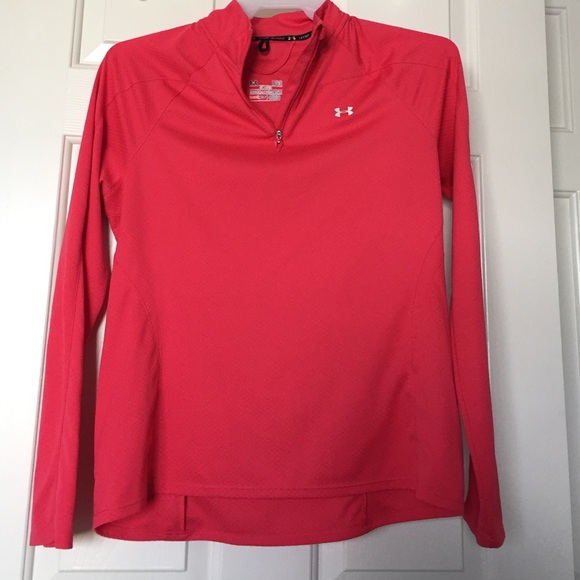 Under Armour Workout Top*on hold*