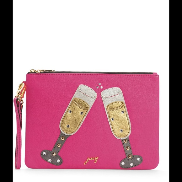 Juicy Couture Handbags - Juicy couture Champagne Clutch