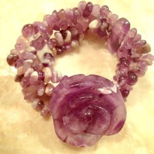 Free: Semi-Precious Stone Amethyst bracelet!