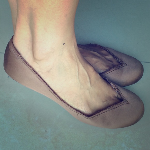 Beautiful Authentic Pedro Garcia Silk Flats