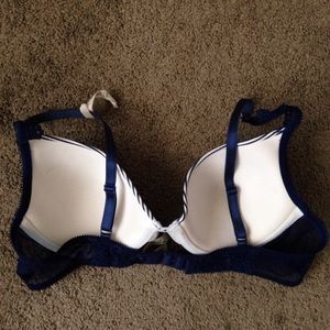 Intimates & Sleepwear - Aerie Navy Blue & White Striped Laced Bra Intimates & Sleepwear - Aerie Navy Blue & White Striped Laced Bra