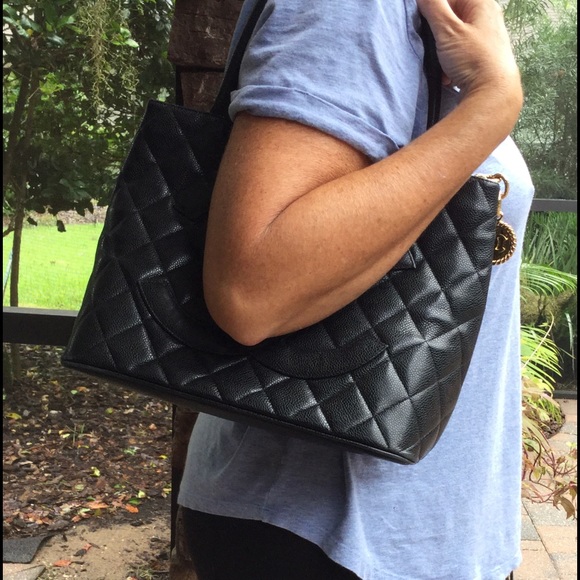 Authentic Chanel Purse - Picture 3 of 4