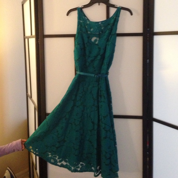 Evan Picone Lace dress