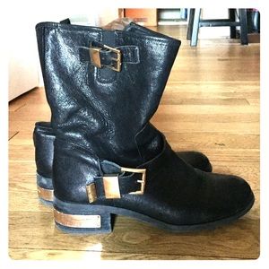 Vine Camuto Short Boots