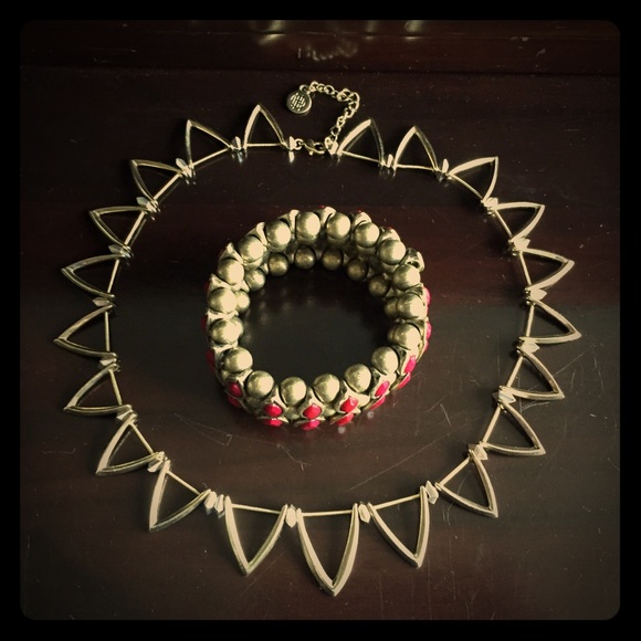 House of Harlow necklace - soft gold - chic