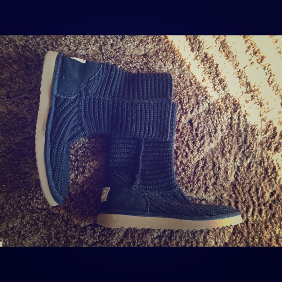 Black Crochet Uggs