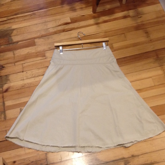 BR a line skirt