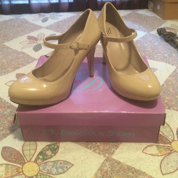 Women's Heels Size 8