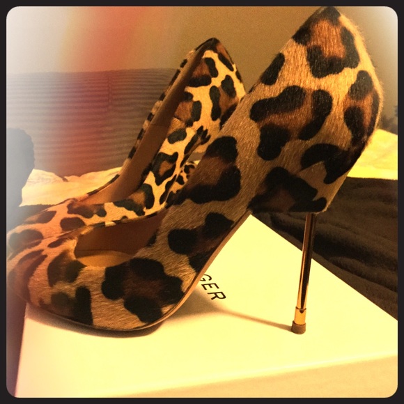 Kurt Geiger Leopard Pump