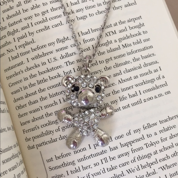 Jewelry - ‼️ Clearance - Silver teddy bear necklace