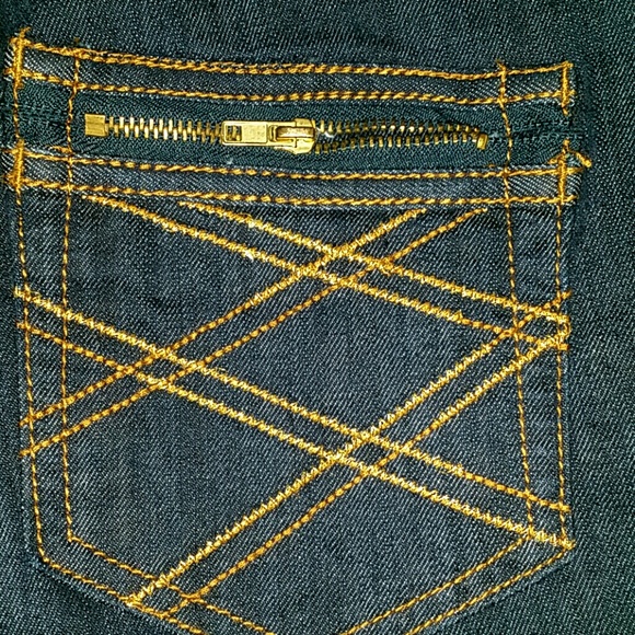 Arden B - Picture 2 of 3