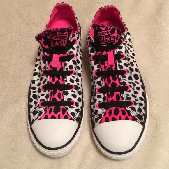 NEON PINK + WHITE CHEETAH ALL STAR CONVERSE