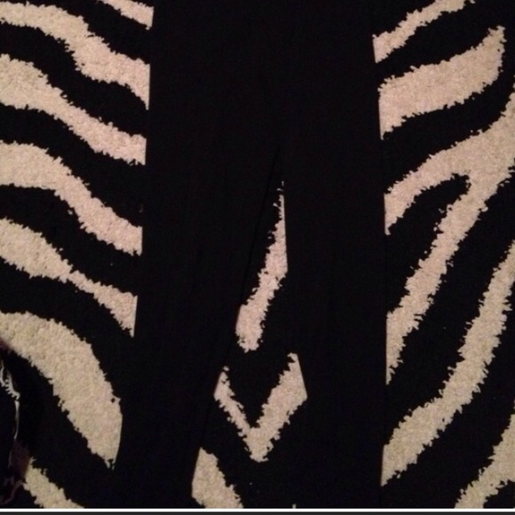 VS PINK black leggings. Size small