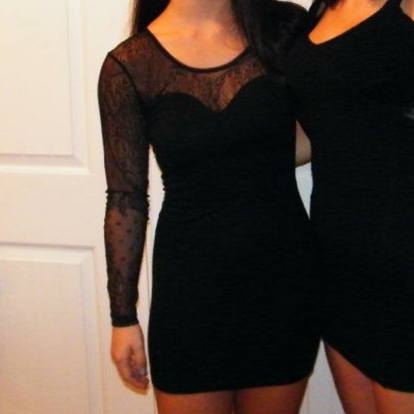 Black bodycon dress with lace sleeves!!!!