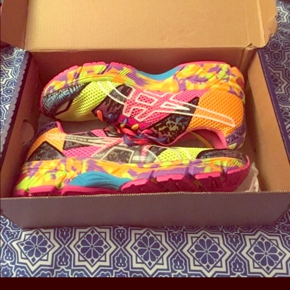 MultiColored Wmns Asics