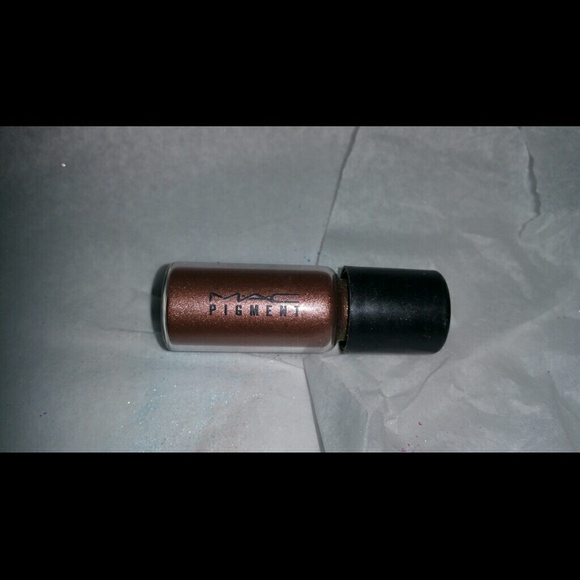 New Mac Pigment Chocolate Brown