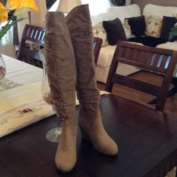 Over the knee Boots