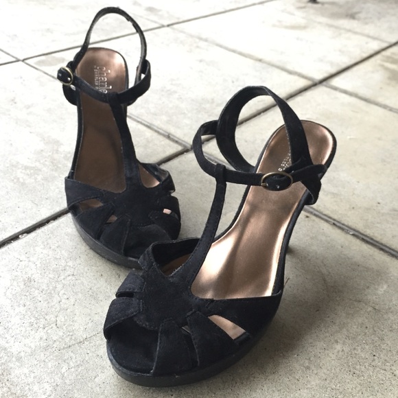 Charles by Charles David Black Pumps, Size 6.5