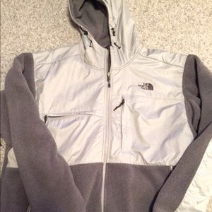 Authentic Men's Northface Denali Jacket