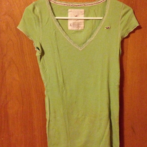 Hollister T-Shirt