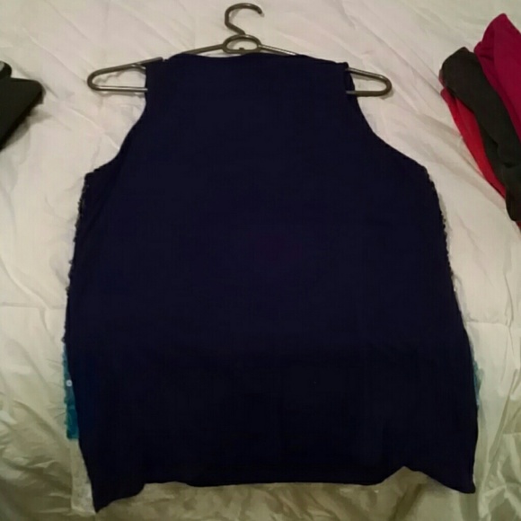 Sold/bundled ---Maurice's Sequin tank - Picture 3 of 3