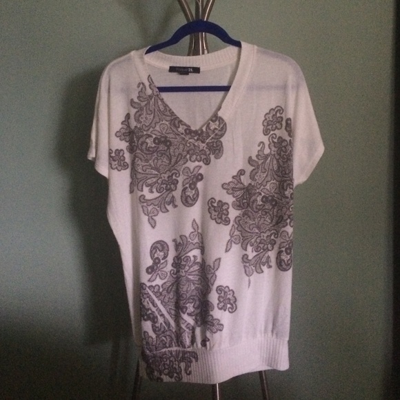Forever 21 shirt