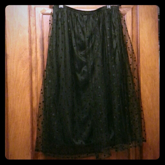 Black Polka Dot Tulle Midi Skirt NWOT!