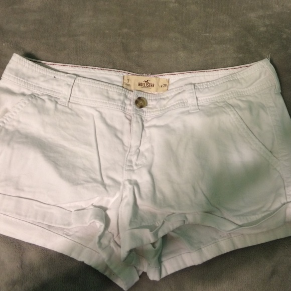 White Hollister Shorts Size 7
