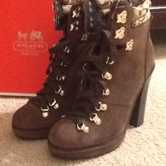 Coach boots