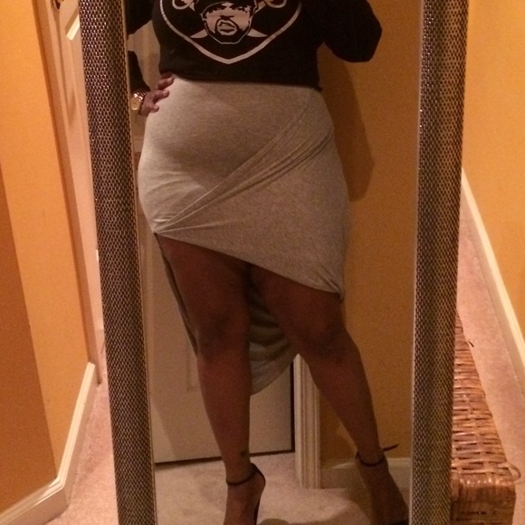Asymmetrical skirt