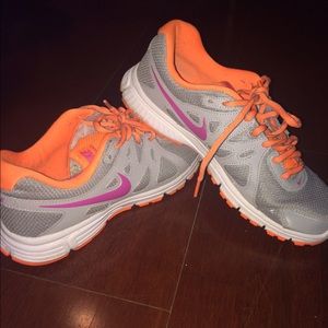 Running shoes