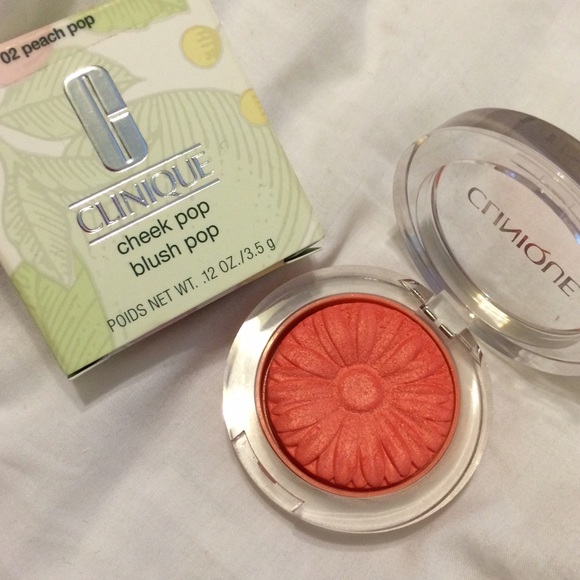 CLINIQUE cheek pop blush pop