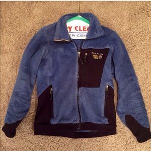 Mountain hard wear jacket