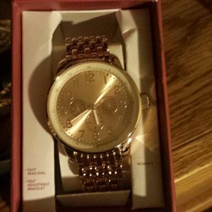 🎉 BUNDLE 🎉 Womens watches