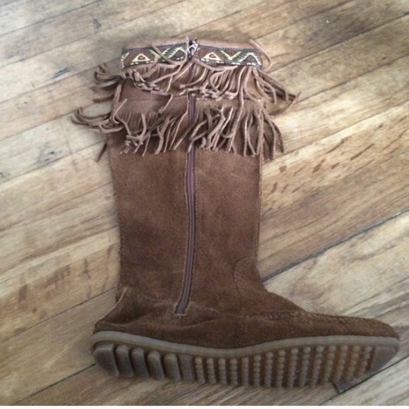 Minnetonka boots