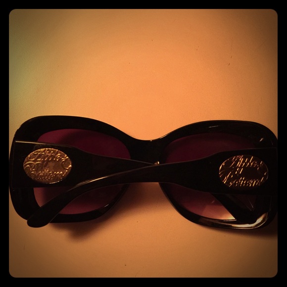 Apple Bottoms  sunshades