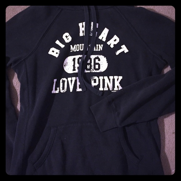 SOLD 🚫 Victoria's Secret PINK Sweatshirt