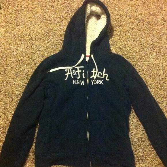 Fur Abercrombie and Fitch zip up jacket