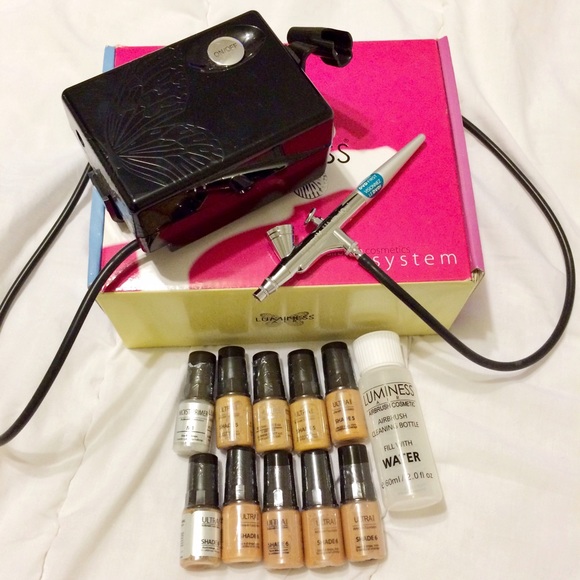 Luminess Airbrush cosmetics system