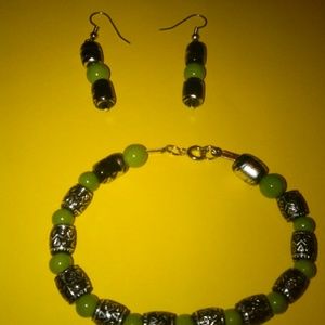 Earring bracelet set