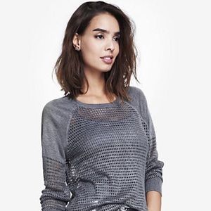 SOLD🚨Gray raglan sleeve Express sweater!