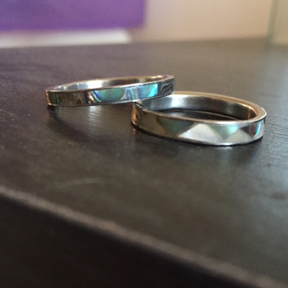 2 multi color rings