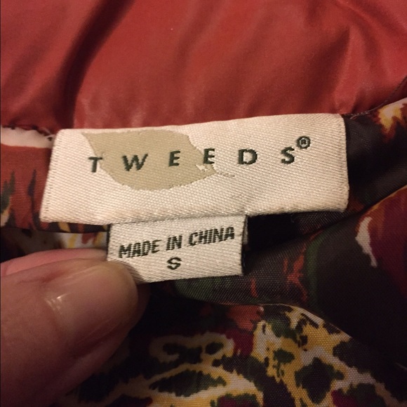 Spring Sell Off! Puffy vest. Casual. - Picture 4 of 4