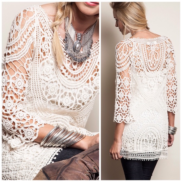 Gorgeous crochet lace top - Picture 2 of 2