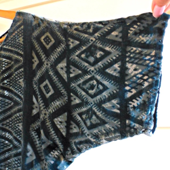 ⛔️BUNDLED⛔️+Twelfth Street Cynthia Vincent dress - Picture 4 of 4