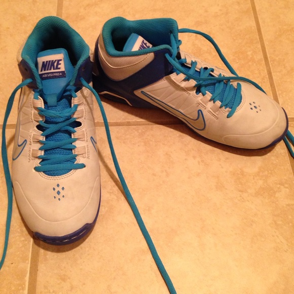 Nike shoes